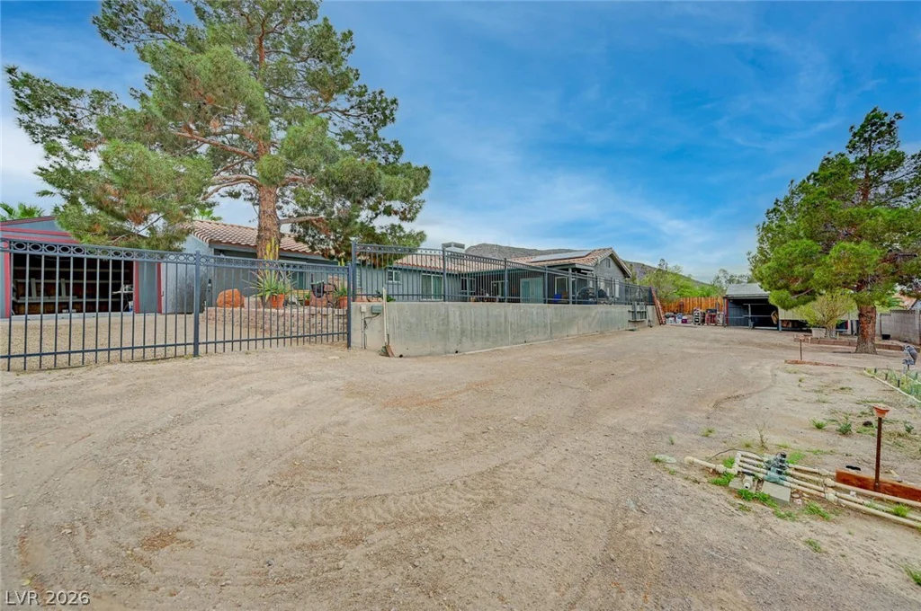 120 Middleton, Henderson, NV 89015