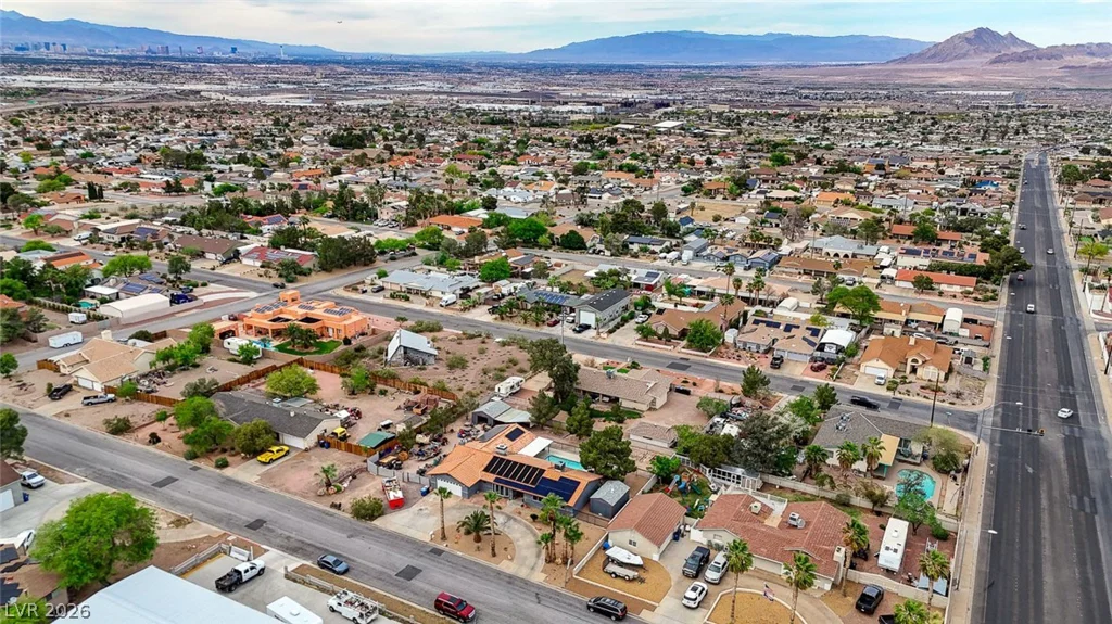 120 Middleton, Henderson, NV 89015