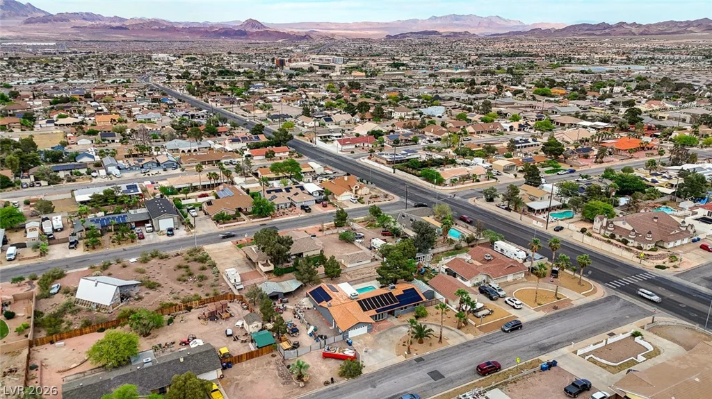 120 Middleton, Henderson, NV 89015