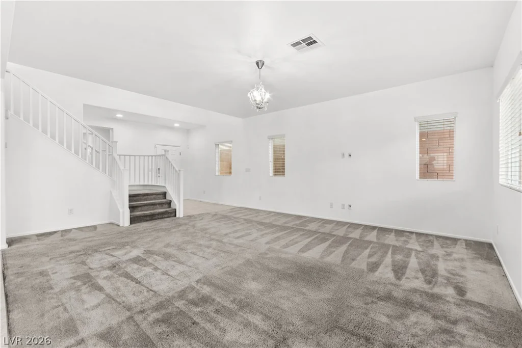 7732 Pyrenees Park, Las Vegas, NV 89113