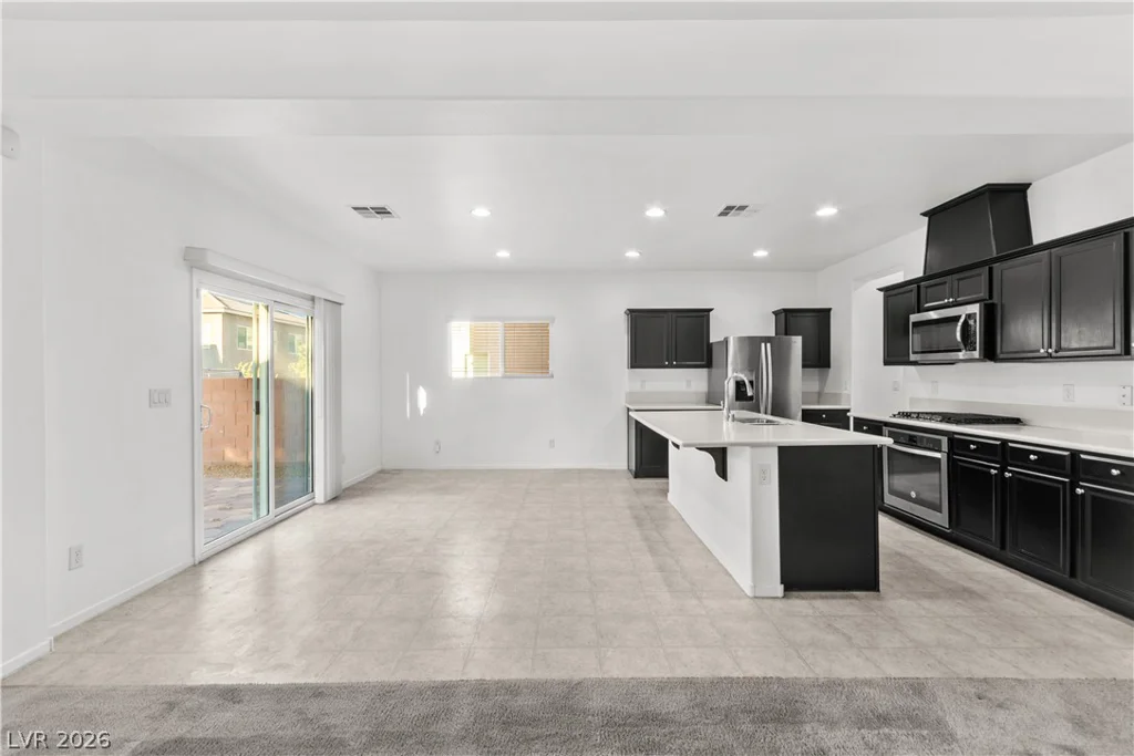 7732 Pyrenees Park, Las Vegas, NV 89113