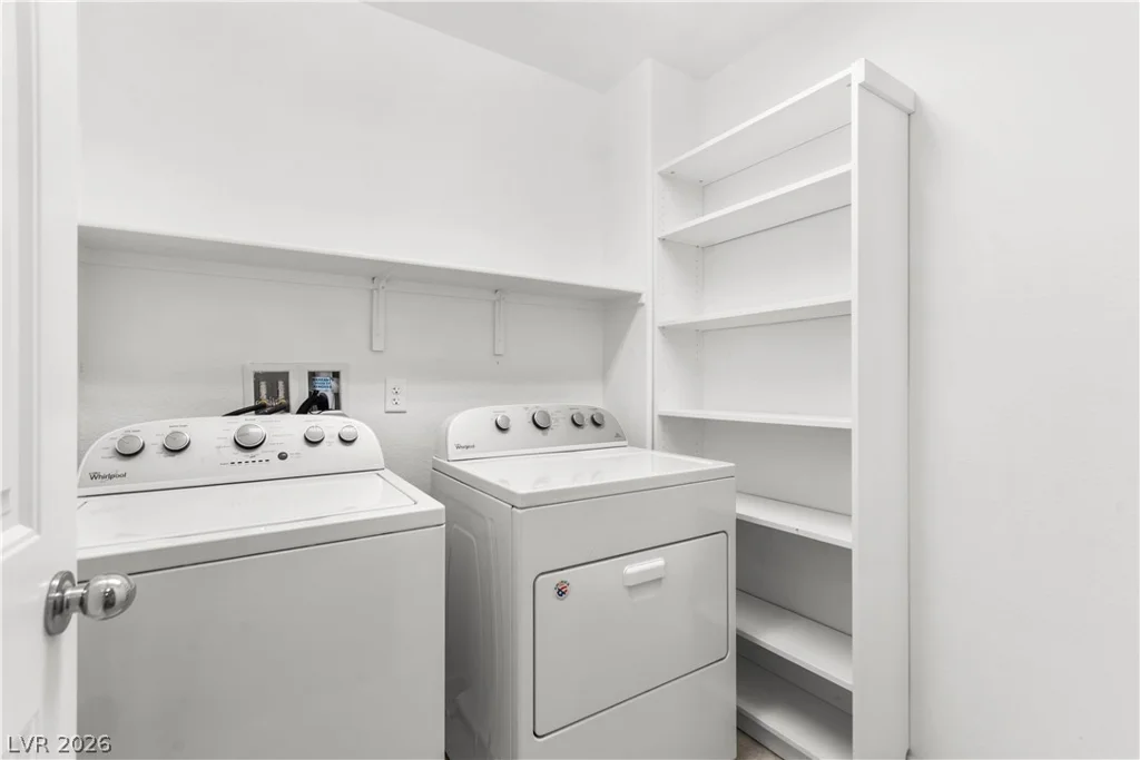7732 Pyrenees Park, Las Vegas, NV 89113