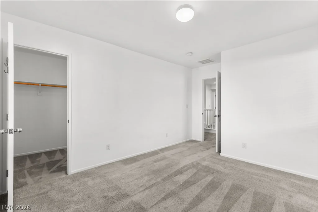7732 Pyrenees Park, Las Vegas, NV 89113