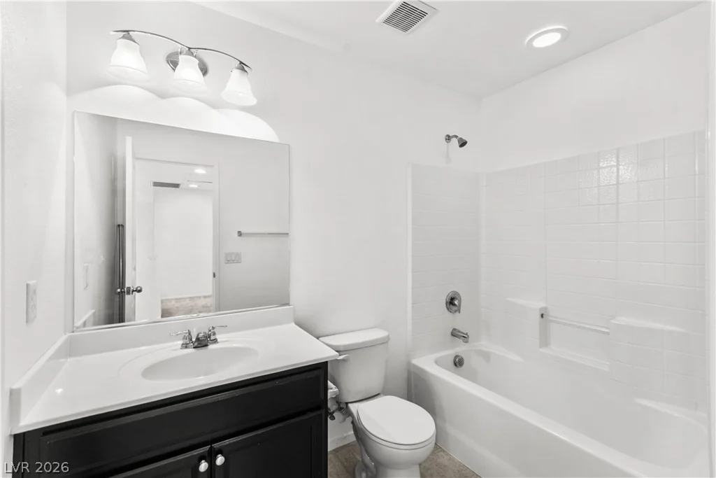 7732 Pyrenees Park, Las Vegas, NV 89113