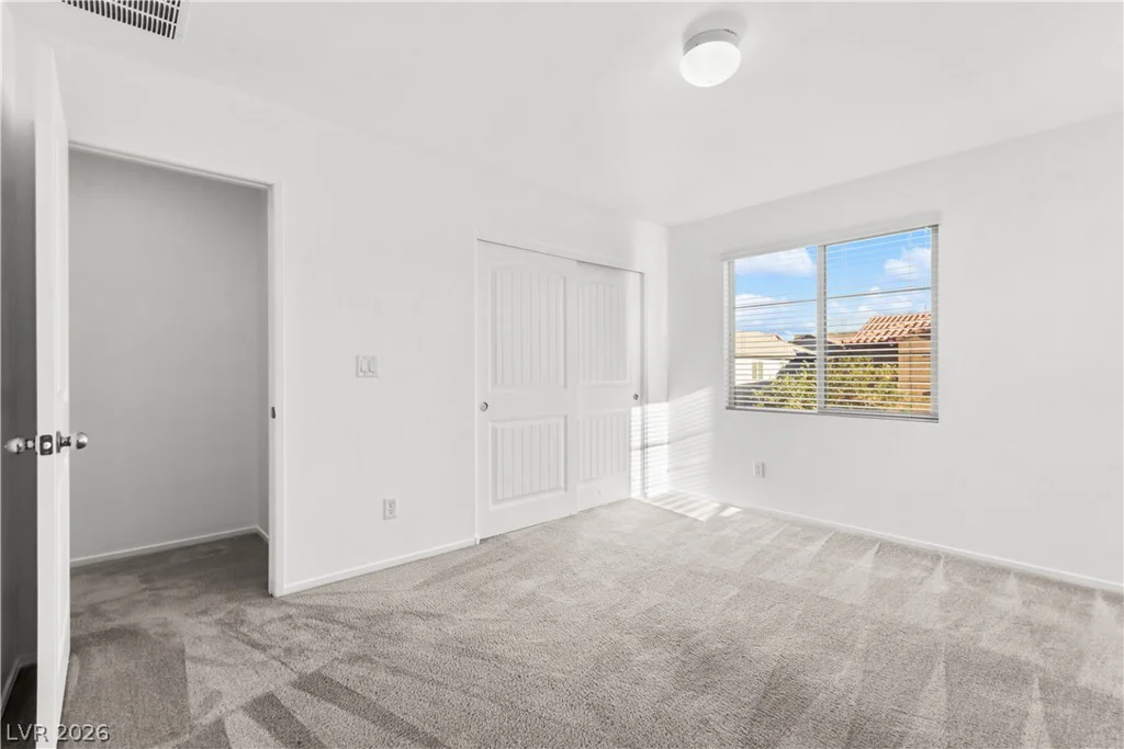 7732 Pyrenees Park, Las Vegas, NV 89113