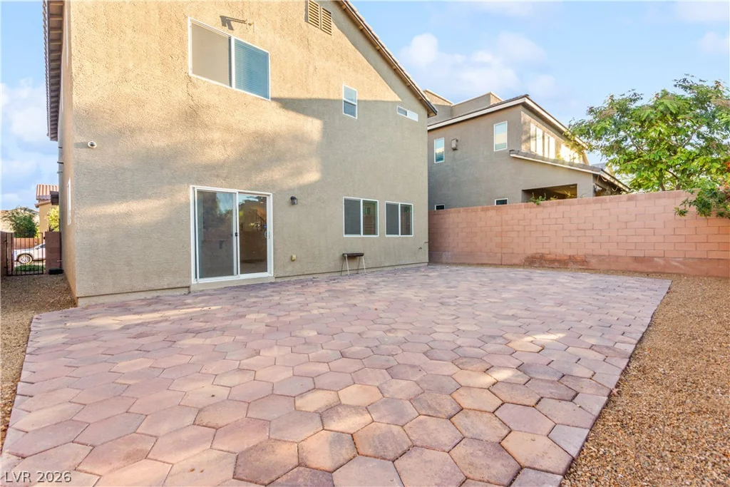 7732 Pyrenees Park, Las Vegas, NV 89113