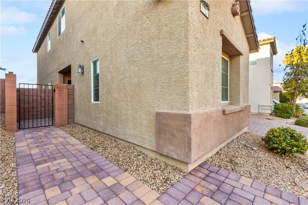 7732 Pyrenees Park, Las Vegas, NV 89113