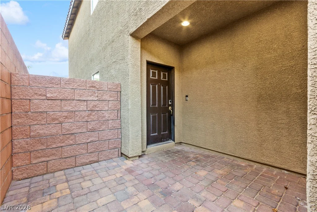 7732 Pyrenees Park, Las Vegas, NV 89113