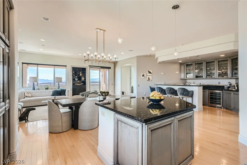 20 Via Mantova, Henderson, NV 89011