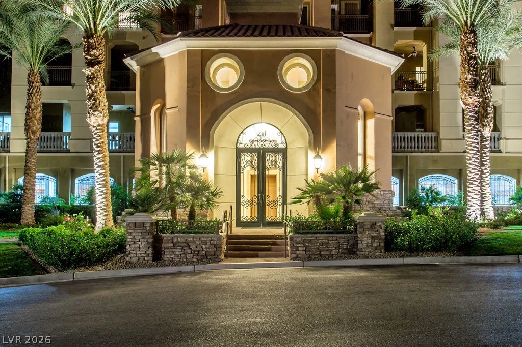 20 Via Mantova, Henderson, NV 89011