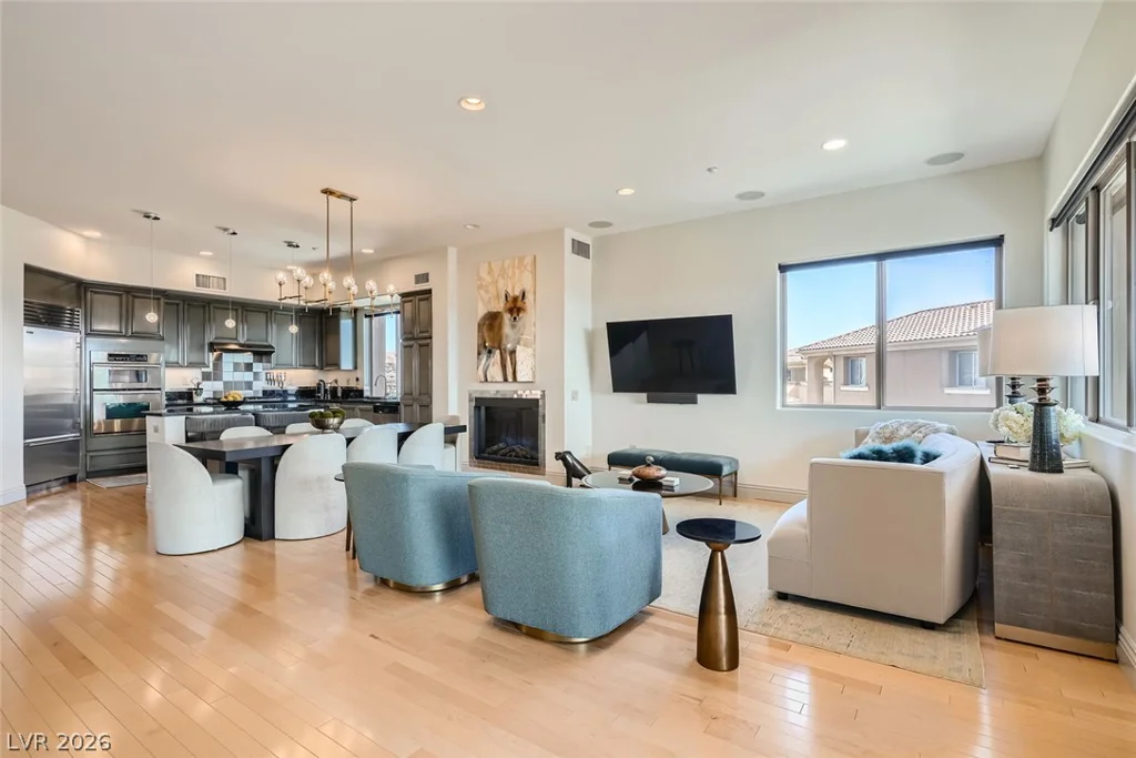 20 Via Mantova, Henderson, NV 89011