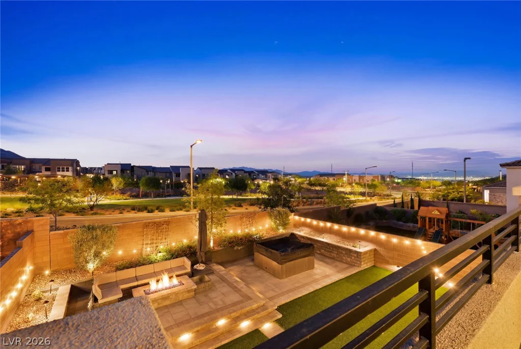 11548 Salt Creek, Las Vegas, NV 89138