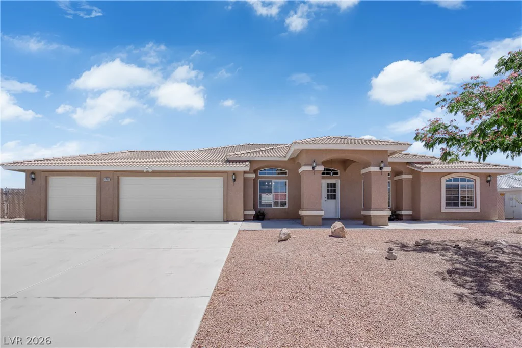 6711 Longmeadow, Pahrump, NV 89061