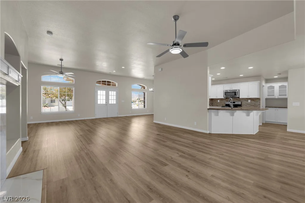 6711 Longmeadow, Pahrump, NV 89061