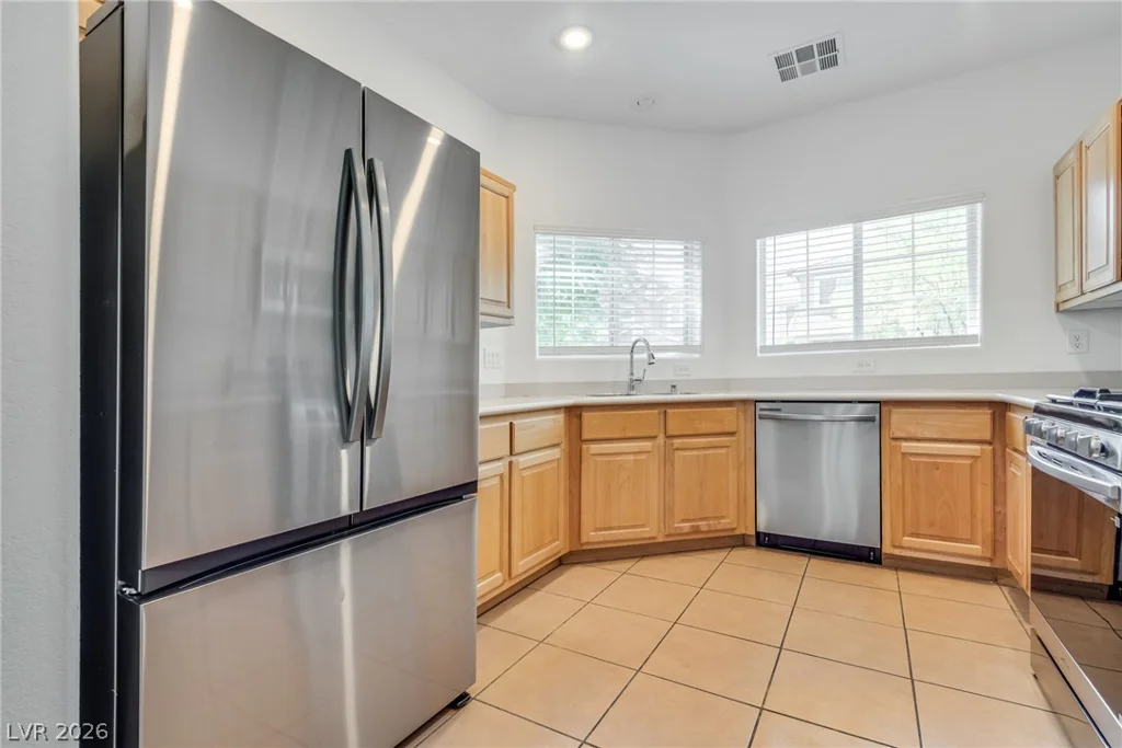 9182 Sunken Meadow, Las Vegas, NV 89178