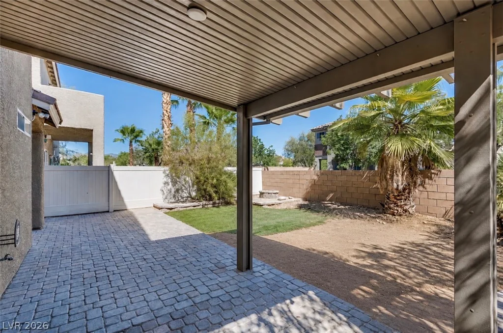 9182 Sunken Meadow, Las Vegas, NV 89178
