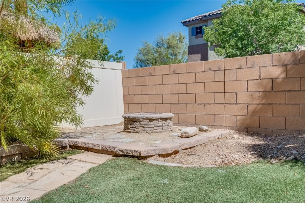 9182 Sunken Meadow, Las Vegas, NV 89178