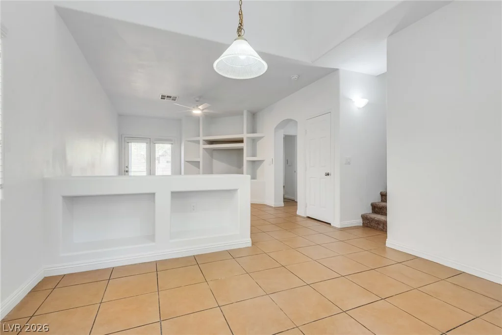 9182 Sunken Meadow, Las Vegas, NV 89178