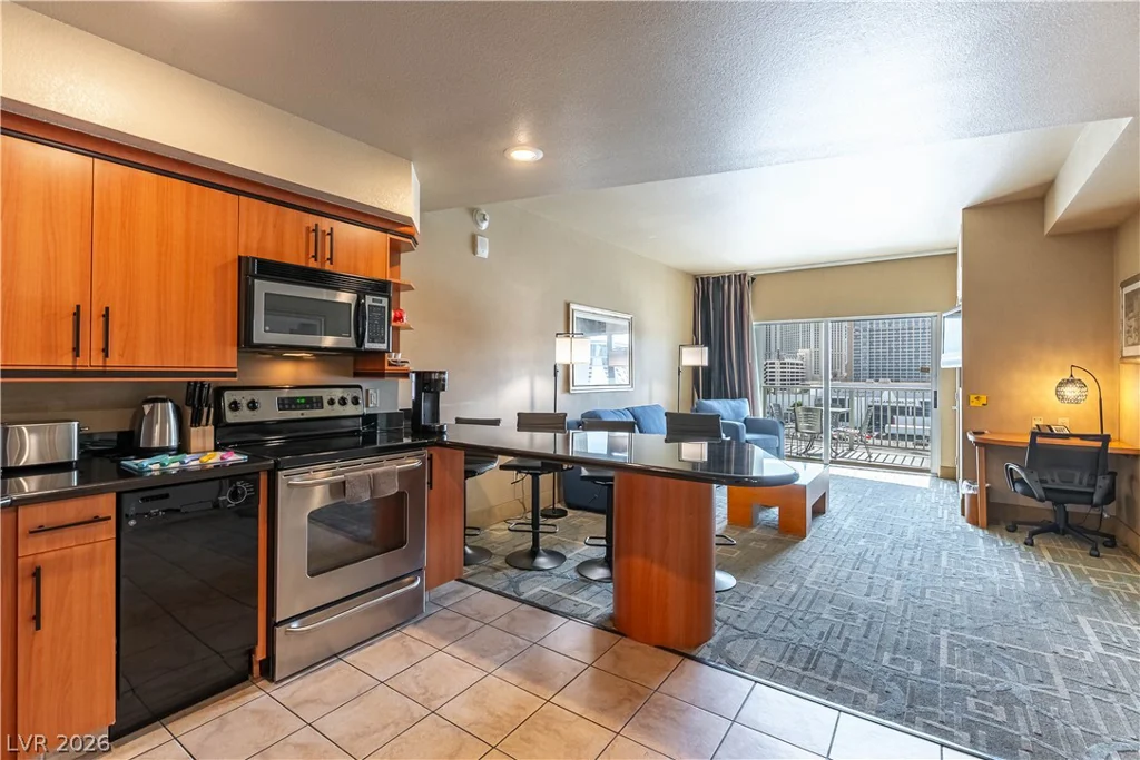 211 Flamingo, Las Vegas, NV 89169