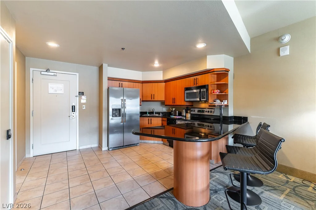 211 Flamingo, Las Vegas, NV 89169