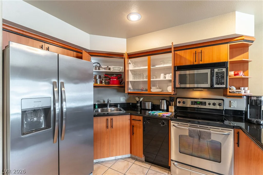 211 Flamingo, Las Vegas, NV 89169