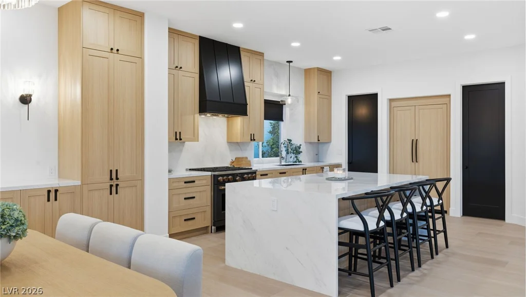 720 Sir James Bridge, Las Vegas, NV 89145