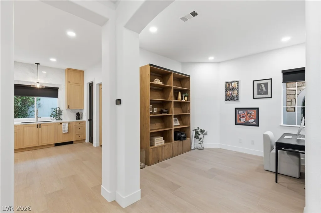 720 Sir James Bridge, Las Vegas, NV 89145