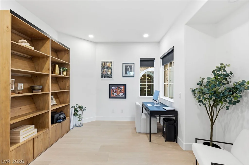 720 Sir James Bridge, Las Vegas, NV 89145