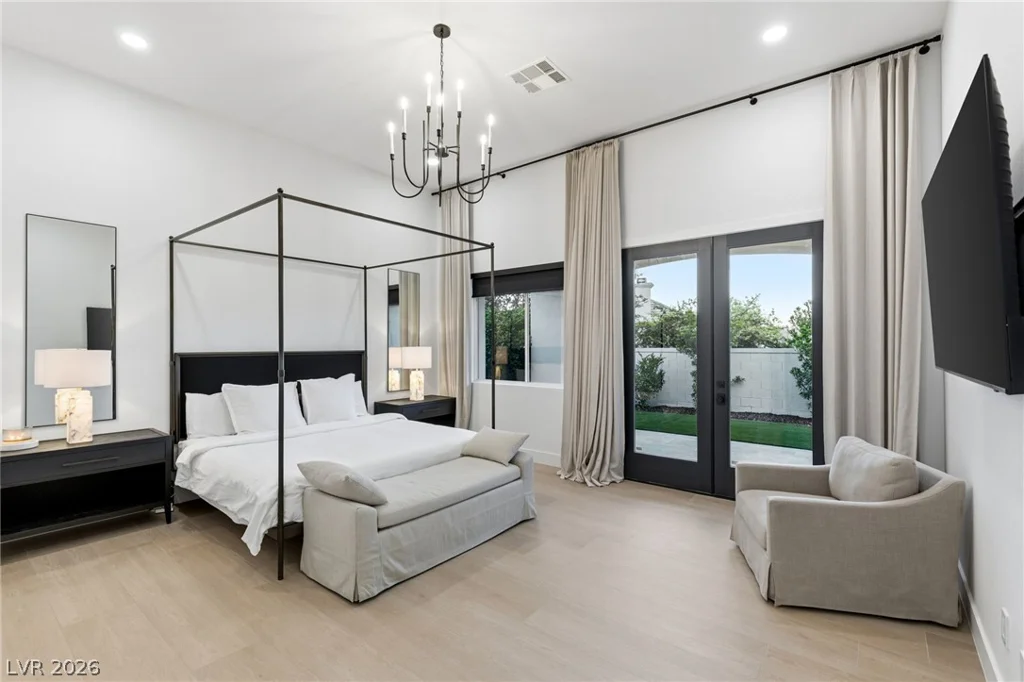 720 Sir James Bridge, Las Vegas, NV 89145