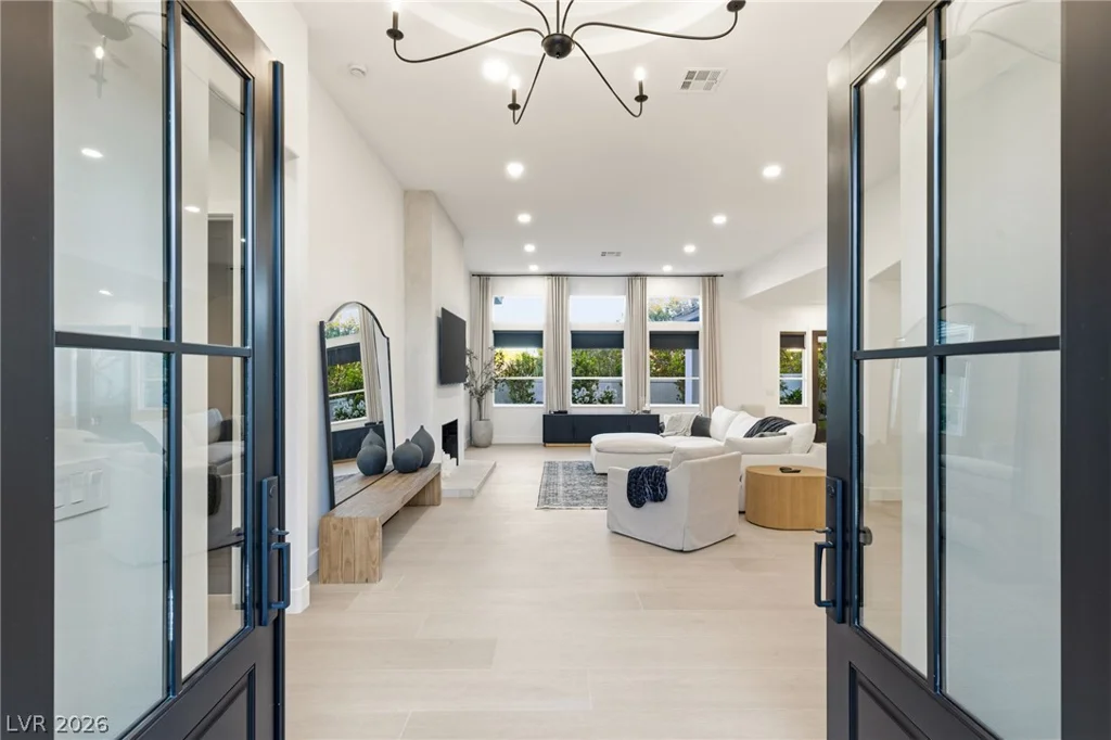 720 Sir James Bridge, Las Vegas, NV 89145