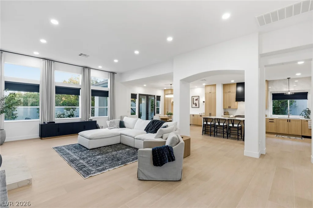 720 Sir James Bridge, Las Vegas, NV 89145