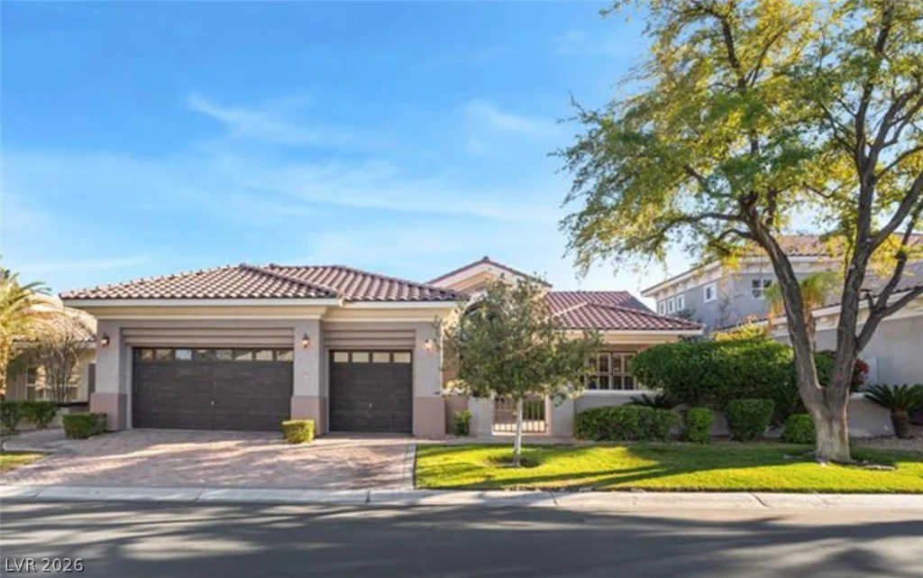 1900 Glenview, Las Vegas, NV 89134