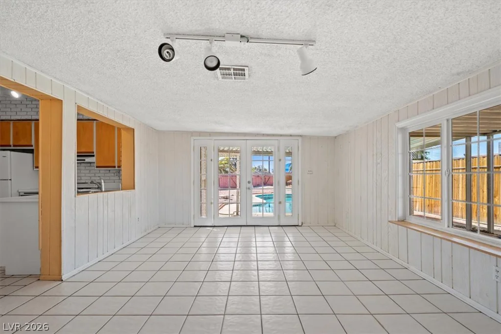 2248 Roundup, Las Vegas, NV 89119