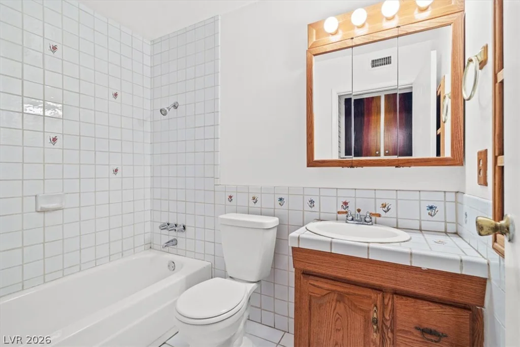 2248 Roundup, Las Vegas, NV 89119