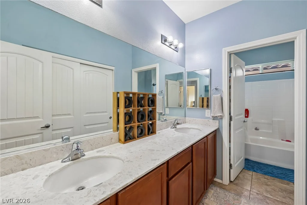 6113 Paddleboat, North Las Vegas, NV 89031