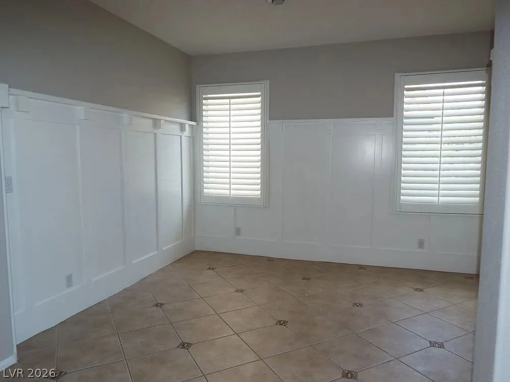 10825 Paradise, Henderson, NV 89052