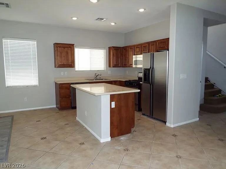 10825 Paradise, Henderson, NV 89052