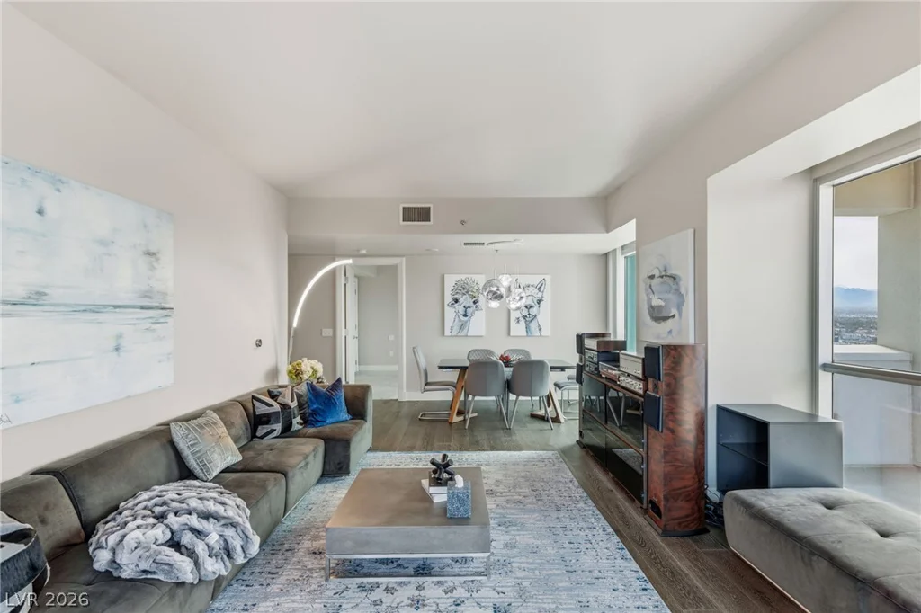 2700 Las Vegas, Las Vegas, NV 89109