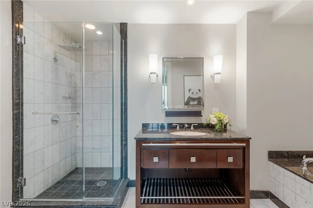 2700 Las Vegas, Las Vegas, NV 89109