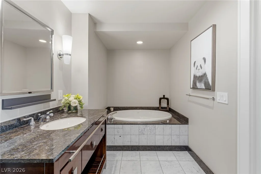 2700 Las Vegas, Las Vegas, NV 89109