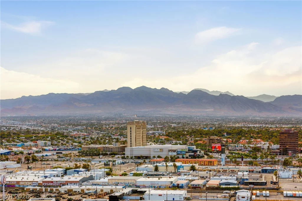 2700 Las Vegas, Las Vegas, NV 89109