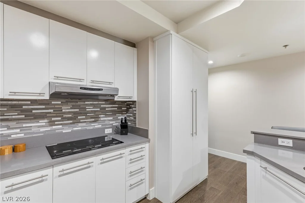 2700 Las Vegas, Las Vegas, NV 89109