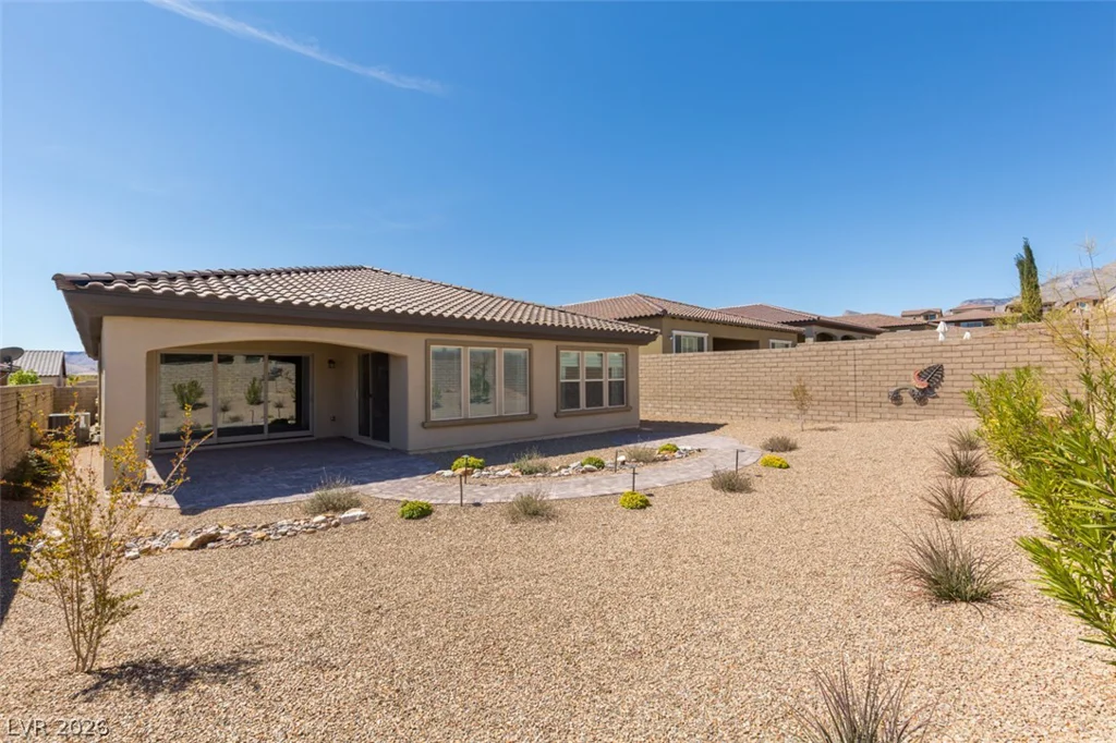 11822 Spadari, Las Vegas, NV 89138