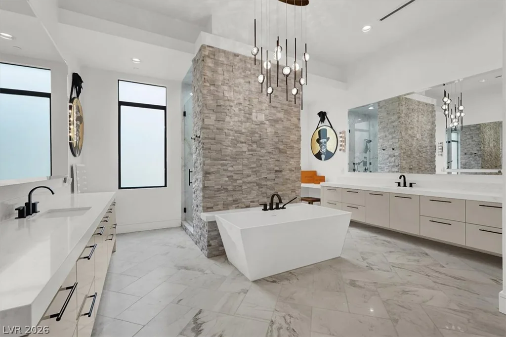 20 Pebble Hills, Las Vegas, NV 89141
