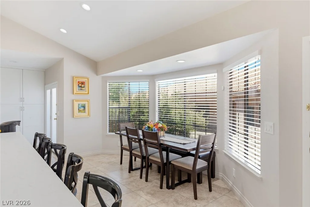 219 Cimarron, Las Vegas, NV 89145