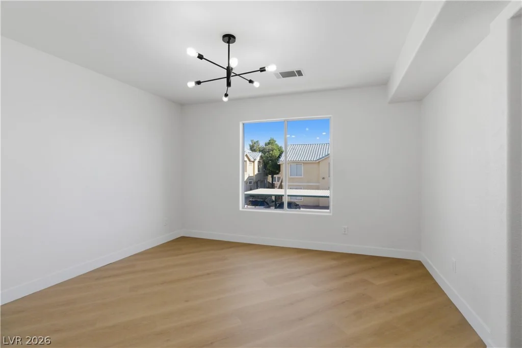 1501 Linnbaker, Las Vegas, NV 89110