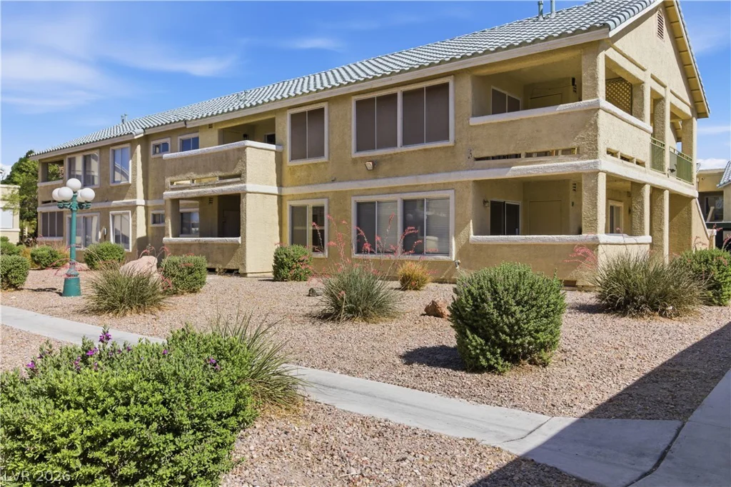 1501 Linnbaker, Las Vegas, NV 89110