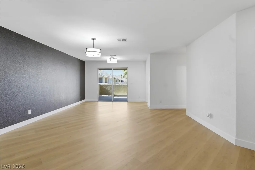 1501 Linnbaker, Las Vegas, NV 89110