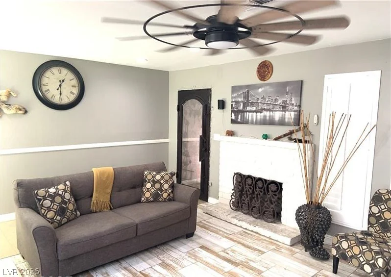 6441 Brushwood, Las Vegas, NV 89107