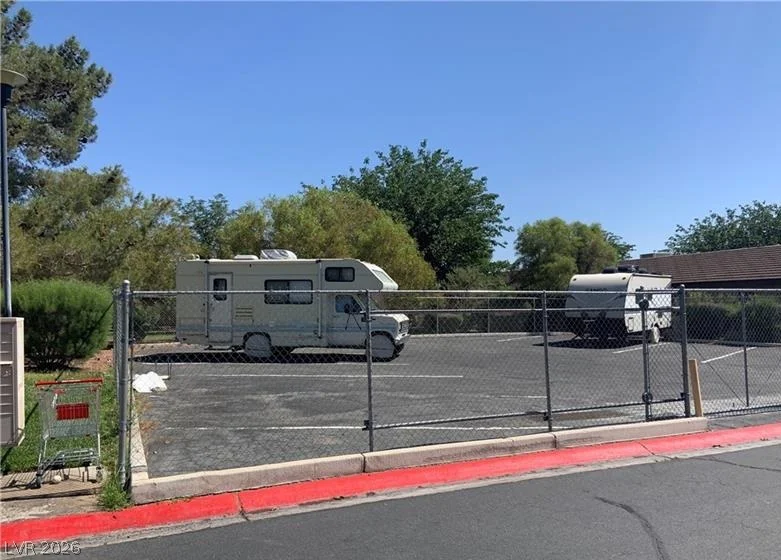 6441 Brushwood, Las Vegas, NV 89107
